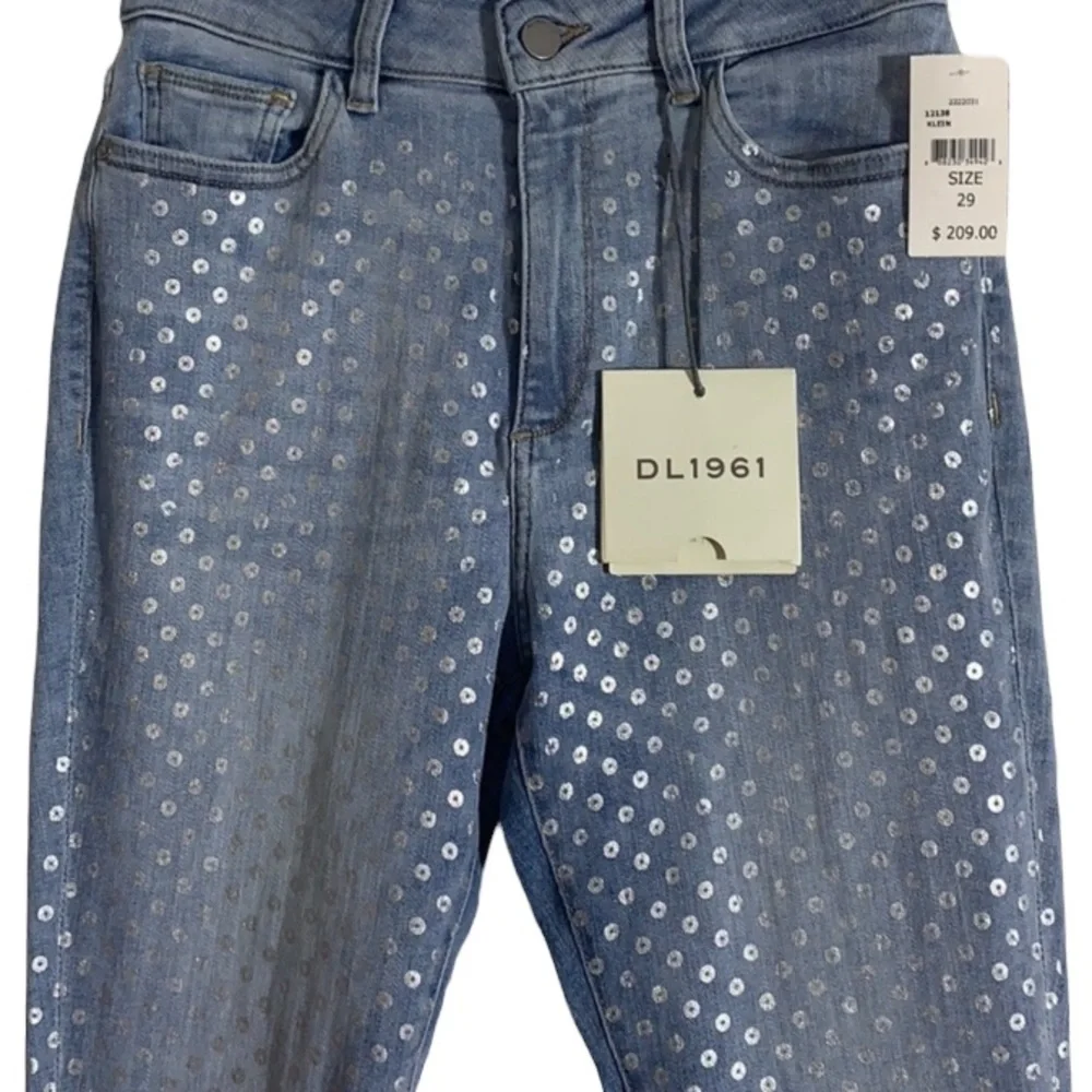 - NWT DL1961 Light Blue High Rise Farrow Skinny Jeans Metallic Dot Accents